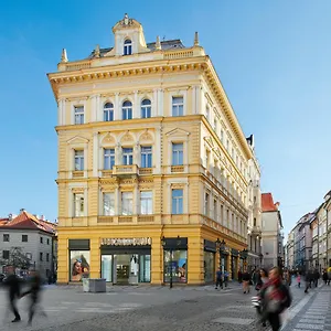 Ventana Praag